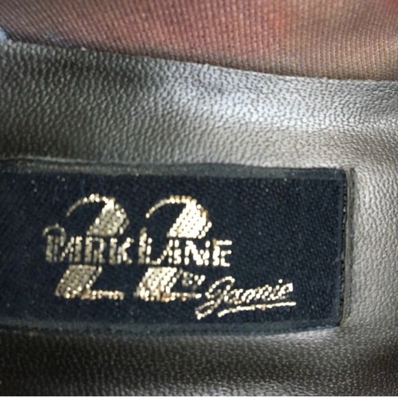 Vintage Red Leather Heels - Picture 4 of 4